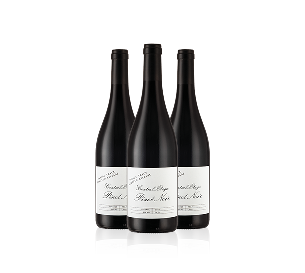 Inside Track Pinot Noir 2022, Central Otago Trio