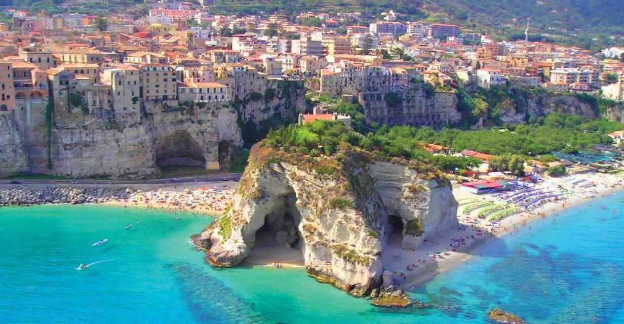 red wines from the Mediterranean